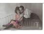 MILENCI-UMĚLECKÉ FOTO-KOLOROVÁNO / r.1932 / M366-243