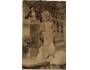 Žena s labutí a mužem - poštou prošlá r.1926, N49