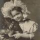 Děvče s kočkou dl.adr.r.1903 prošlá poštou O81