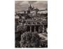 Praha hrad z Valdštejnské zahrady °2071