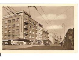 PARDUBICE =ULICE A AUTO  /rok1950?*ac1958