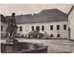 Více obrázků
