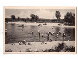 ČELÁKOVICE KOUPALIŠTĚ  FOTO J. ŠVEC  r. 1940   °53823K