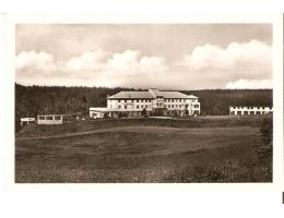 HOTEL VEDAMOV-ZVÍKOVSKÉ PODHRADÍ /r.1944 /M222-69
