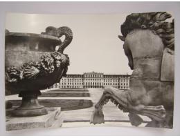 Wien Vídeň - Schloss Schönbrunn - zámek 60. léta