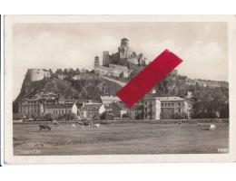 TRENČÍN - hrad - krávy - odeslán 1935