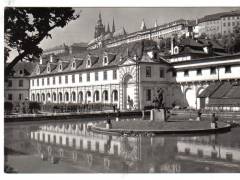 Praha jezírko v zahradě Valdštejnského paláce  °2088