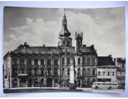 Hořice v Podkrkonoší radnice spořitelna starý autobus 1965