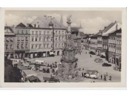 Jindřichův Hradec - staré auto, trh