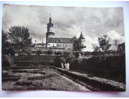 Více obrázků