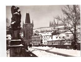 PRAHA HRAD Z KARLOVA MOSTU ORBIS FOTO BARTL  ***53690R