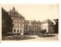 HOLEŠOV   /r.1937*AH=457