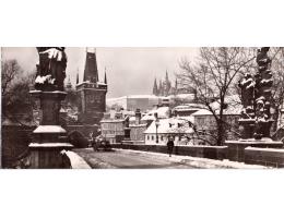 Praha Karlův most Hrad  - panoramatická 210x90  ***51186