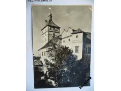 Pardubice Kostelní ulička zámek - 1961 Orbis